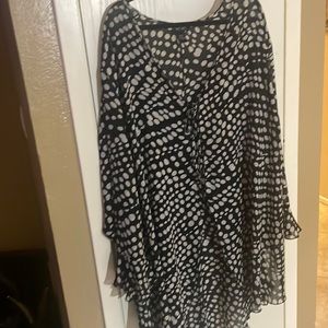 $15 Russell Kemp Wrap black/white size 5X